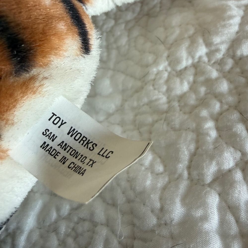 Toy Works LLC Realistic Bengal Tiger Plush Stuffed Animal 27" Large Laying Tiger - Picture 7 of 10
